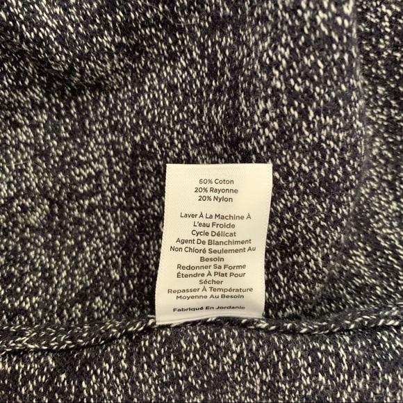 TALBOTS Women’s Blue Boat Neck Button Shoulder Sweater Size Petite Medium PM MP - Picture 6 of 7